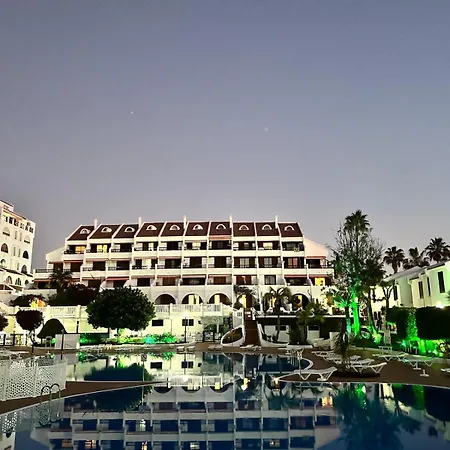 Parque Santiago Ii With Separate Entrance Apartment